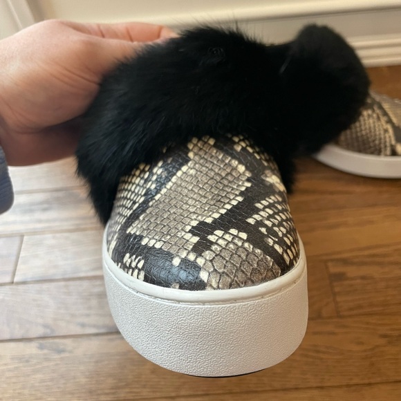 Michael Kors Maven Embossed Snakeskin Print Leather and Rabbit Fur Sneak… - Picture 2 of 13